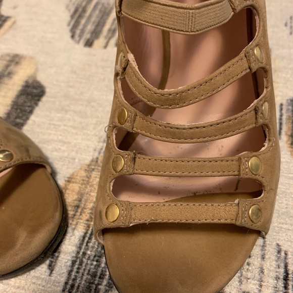 Stuart Weitzman 36 6 stiletto tan gold booties heels - Picture 3 of 9